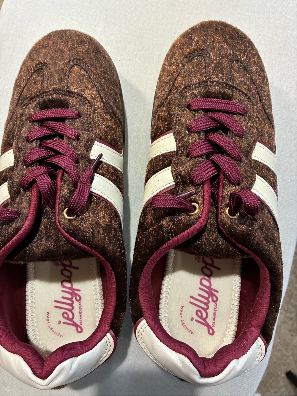 Jellypop Brown and White Women's Fashion Sneakers with Maroon Accents. BNWOT